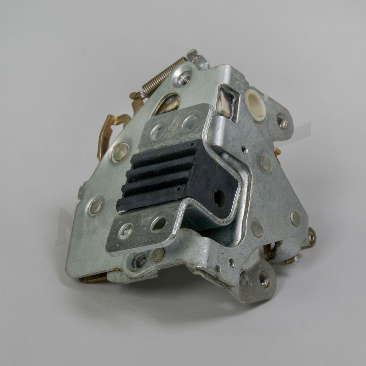 G 72 016 - Zamek, prawy bez zabezpieczenia