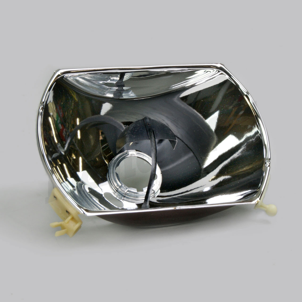 G 82 116 - Réflecteur