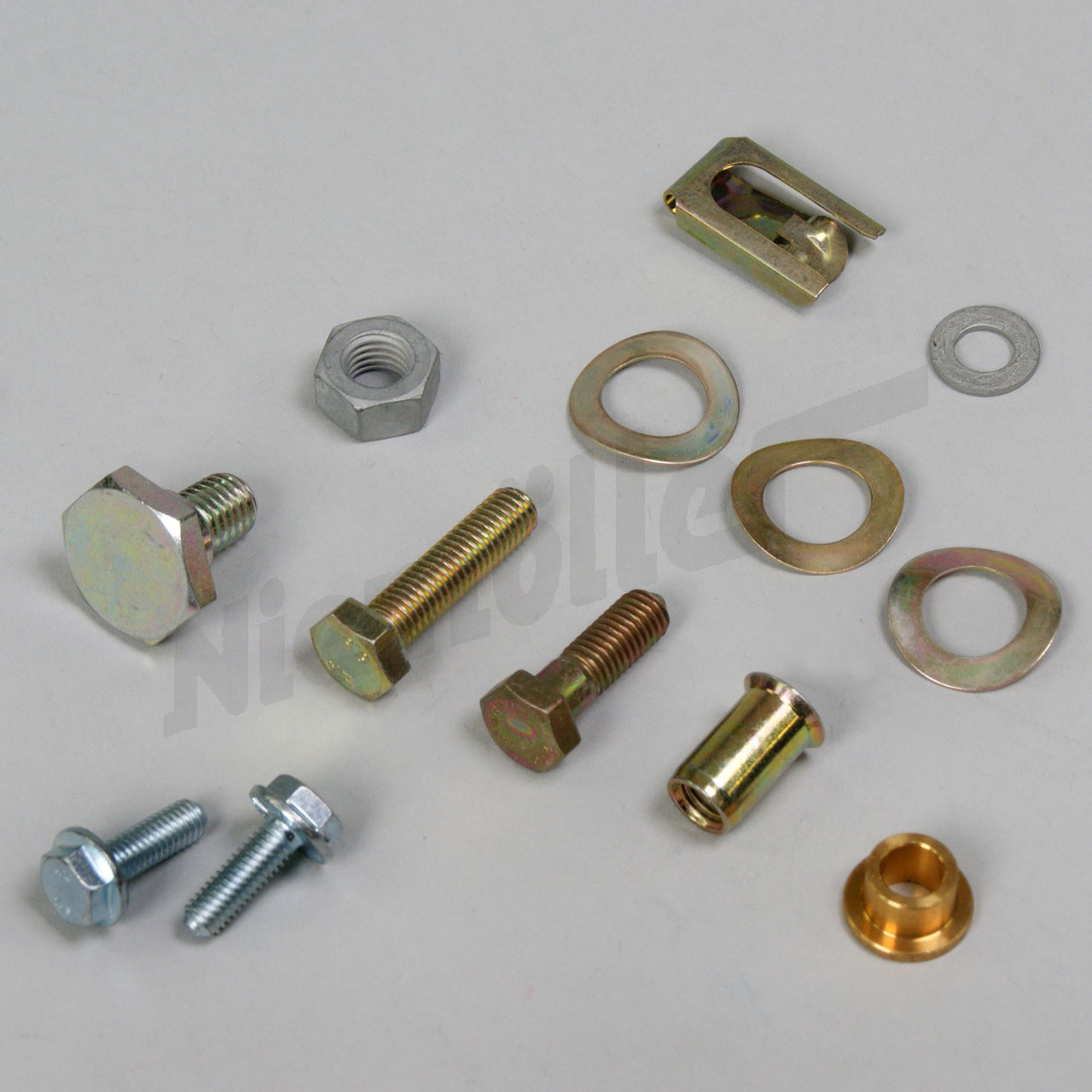 G 88 107 - Materiał montażowy Zawias kaptura