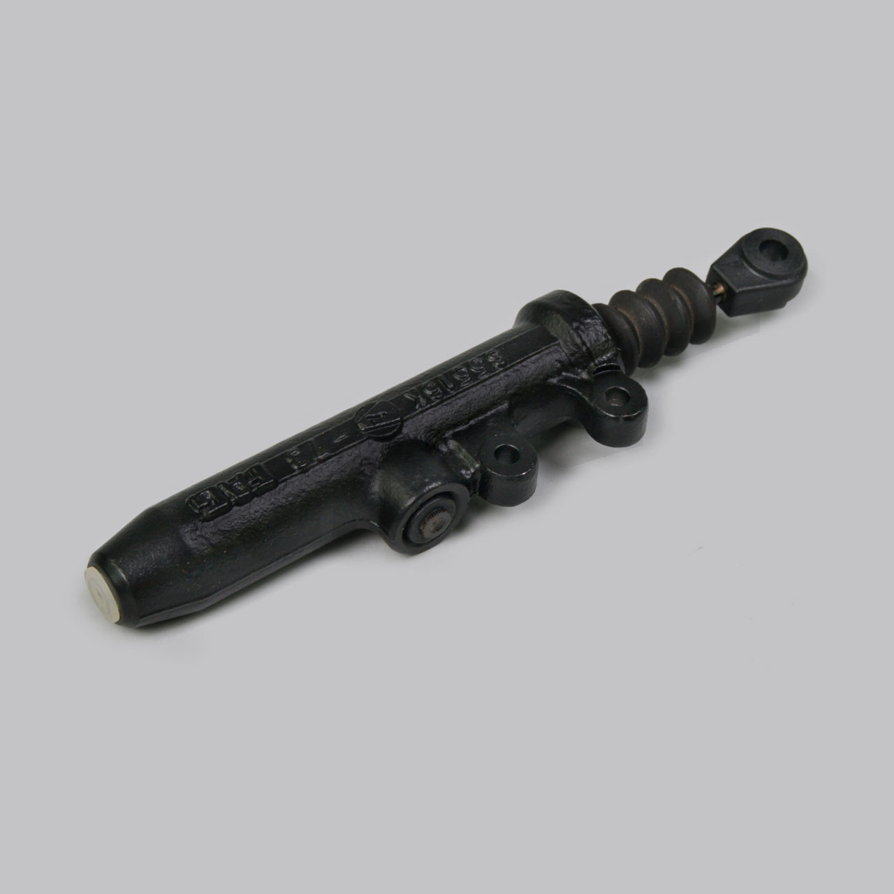 H 29 001 - Clutch master cylinder OEM quality