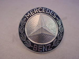 A 50 023 - mercedes badge