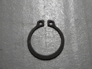 B 05 033 - Lock ring