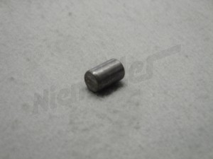 C 01 326 - Dowel pin for camshaft bearing 8x12