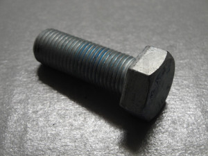 C 05 132 - Tornillo de cabeza hexagonal M14x1,5x40 DIN960-8G