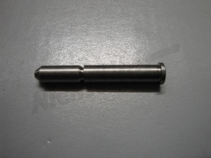 C 05 174 - Bearing bolt 48mm long for slide rail
