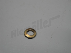 C 07 108 - Spring ring for carburetor cover