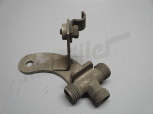 C 08 116 - Holder for holder T-piece