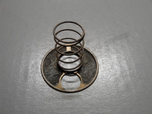 C 09 024 - Strainer without spring