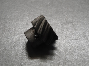 C 18 008 - Helical gear, 11 teeth