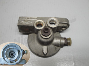 C 18 045 - Oil filter cartridge, upper part