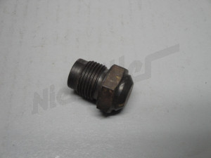 C 18 055 - Retaining plug