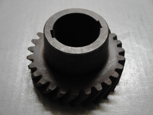 C 26 013 - Front wheel 27 teeth for 3.gear