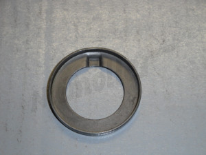 C 26 048 - lock plate