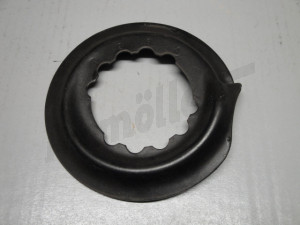 C 32 061 - Spring plate bottom for double-jointed rear wheel