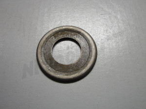 C 35 205 - tightening plate