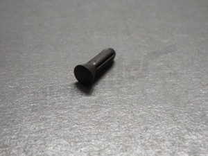 C 42 450 - guide pin