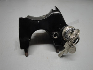 C 46 170 - Steering column bracket with lock R. L.