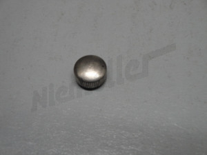 C 46 177 - Round nut for contact cap fixing.