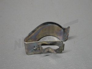 C 47 032h - Spring clip with nose