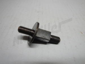 C 50 018 - mounting screw for radiator