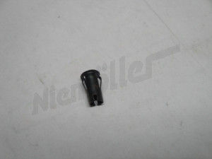 C 68 044 - Round clamp for cladding