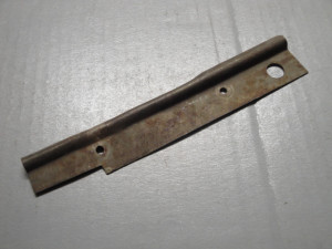 C 69 012 - Mounting rail, intermediate piece