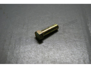 C 82 215 - Hexagonal hollow screw for export