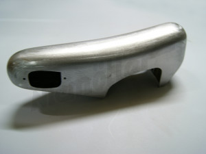 C 88 155f - bumper overrider rear RHS - not chromed Cp./Conv. - with hole for license plate light
