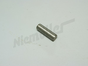 D 03 152 - Cylindrical pin, flywheel on crankshaft