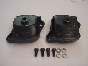 D 22 059 - suspension mount kit