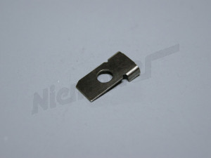 D 25 223 - Holder for hydraulic oil line