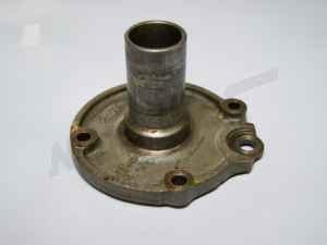 D 26 105 - Front transmission housing cover