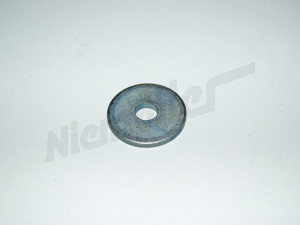 D 33 142 - Washer, rubber bearing on body-floor