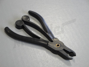 D 58 012 - plier