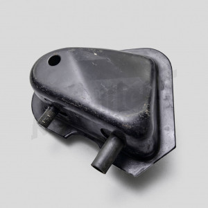 D 62 091 - Bracket, front axle support, left