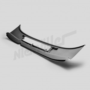 D 62 285 - center panel below windshield