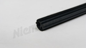 D 67 113 - Pencere çerçevesi üzerinde sızdırmazlık lastiği 530mm OE kalitesi