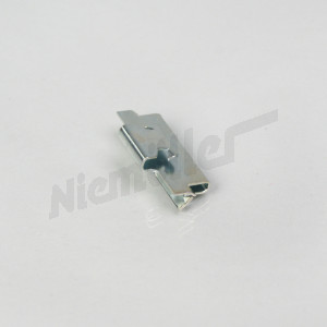 D 72 143 - clip, outer