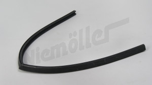 D 72 477 - rubber seal, RH