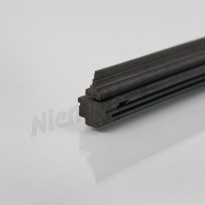 D 82 199 - Profile rubber 330mm