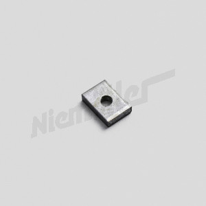 D 82 349 - square nut