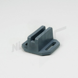 D 88 441 - bracket, torsion