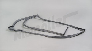 E 73 067 - door seal rear LHS