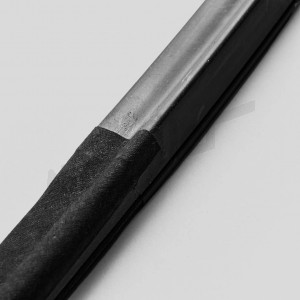 F 69 448 - Afdichting A-stijl, links OE-kwaliteit