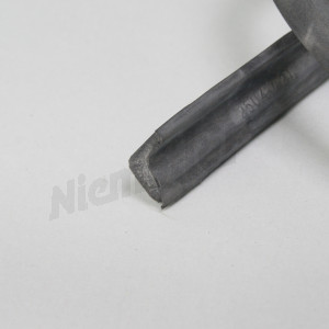 F 72 139 - Kapı direği contası W 114/115 ön sol OE kalitesi