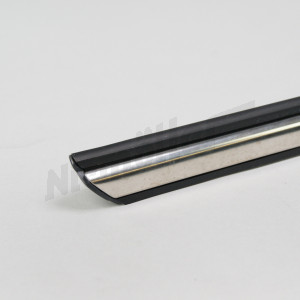 F 88 021 - moulding front wing LHS