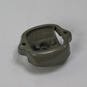 G 22 002 - engine mounting RHS