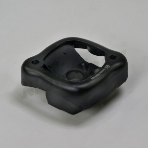 G 22 005 - engine mount RHS