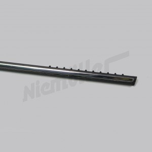 G 69 233b - Dekoratif çubuk sağ, arka çamurluk üstü W123 Coupe için 2. seçenek