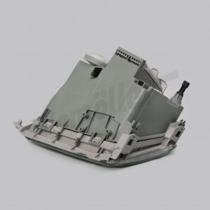H 82 002 - Reflektor prawy W129